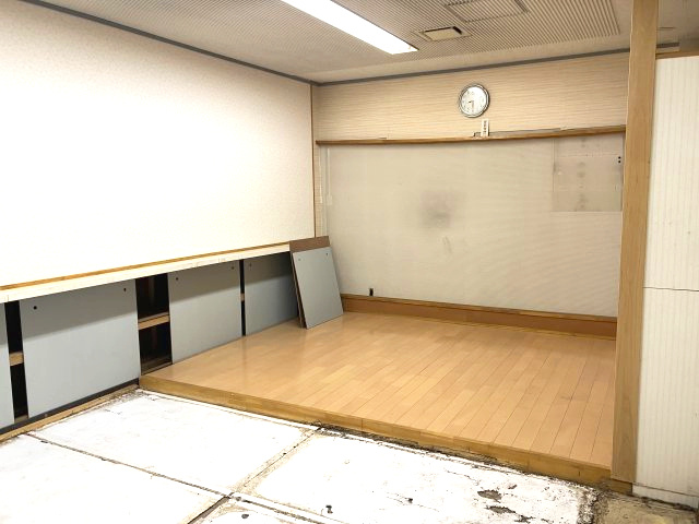 日高町江原　住居付店舗の設備