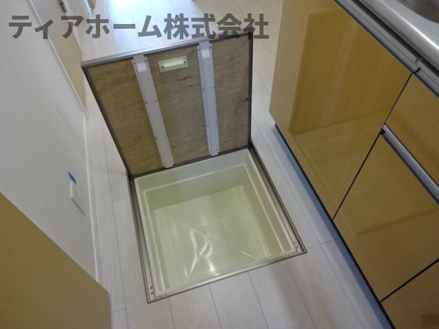 ラ　シュエット　ふたかみの収納|床下収納