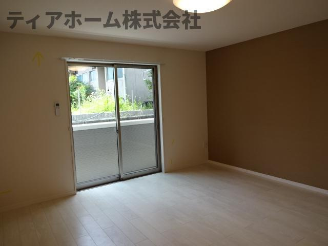 ラ　シュエット　ふたかみの内装|洋室