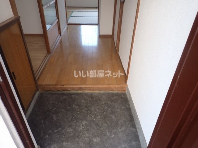 レジデンス船尾の玄関