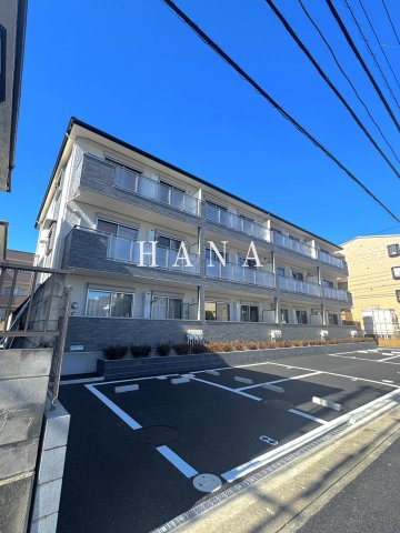 ラ・セレンテの外観