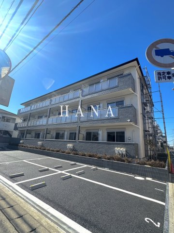 ラ・セレンテの外観