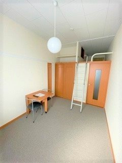 【居間・リビング】 | レオパレス寿 | 居間です