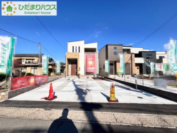 深谷市原郷　第5期　中古一戸建て　ワイウッドコート　01の駐車場