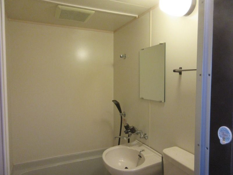 リバーヒルズIの浴室