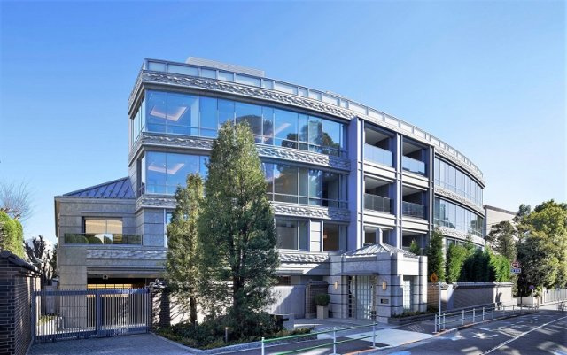 港区六本木５丁目の賃貸マンション