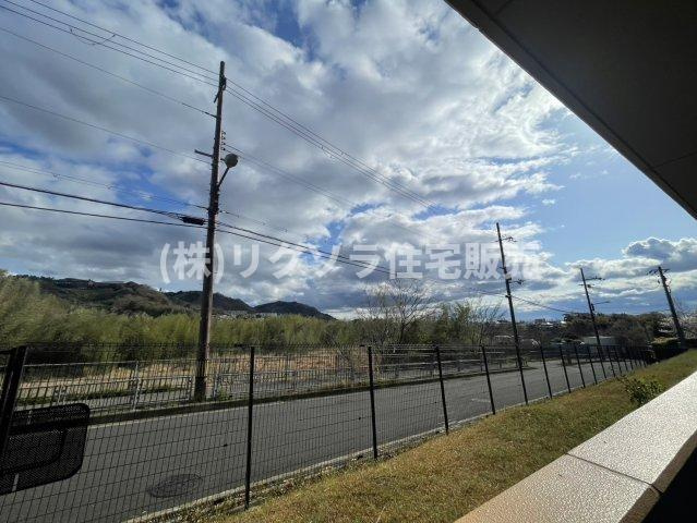 パークシティ梅が丘プラムヒルズの展望|■物件内覧・資金計画相談・住宅ローン相談、リフォーム相談、お問合せ受付中■
※当日・翌日のご内覧、ご相談はお電話でのお問合せがスムーズです！