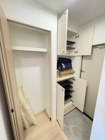 メゾン　プルミエールの玄関