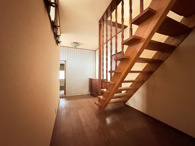 【その他】 | 新座市石神2丁目　中古一戸建住宅　（保谷店） | 玄関廊下