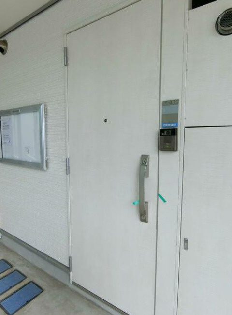 リブリ･調布のエントランス