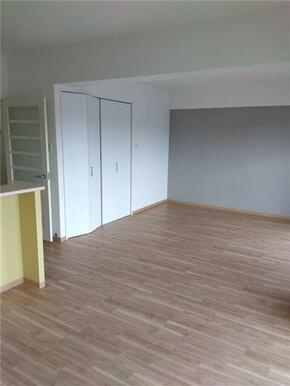 【寝室】 | サニーガーデン