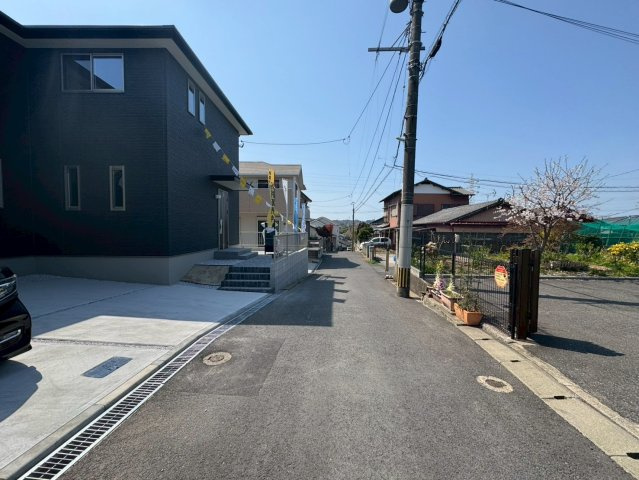 SUN COURT－サンコート－小倉北区熊谷2丁目　【小倉北区　新築戸建て】の前面道路含む現地写真|SUN COURT－サンコート－小倉北区熊谷2丁目　【小倉北区　新築戸建て】