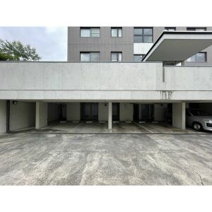 【駐車場】 | リポーズオン一社