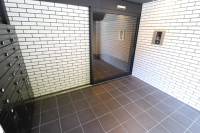 【ロビー】 | NINE　RESIDENCE