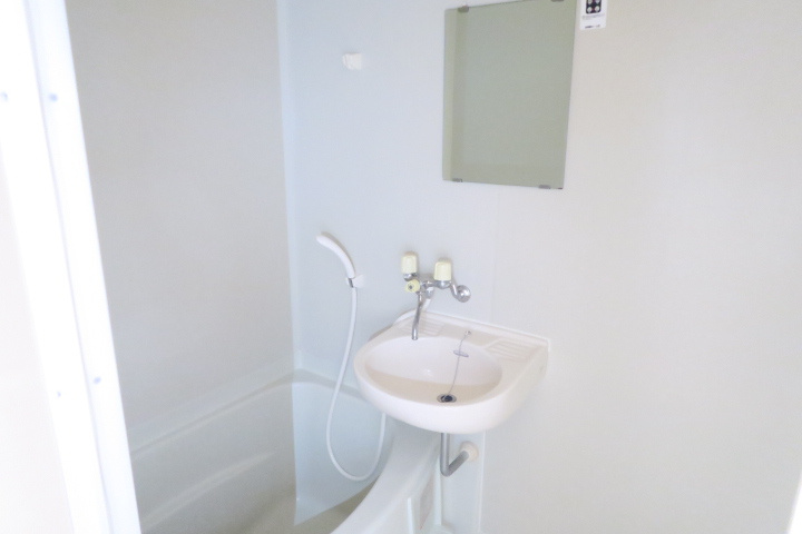 セトルコーエーの洗面所|別室参考写真です。