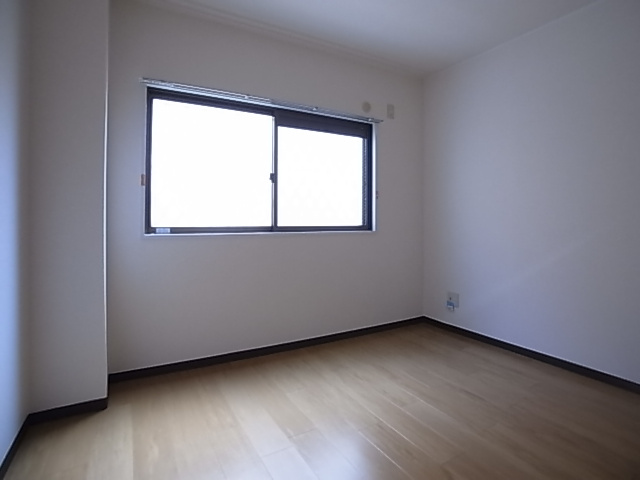 神戸市須磨区大田町６丁目のアパート