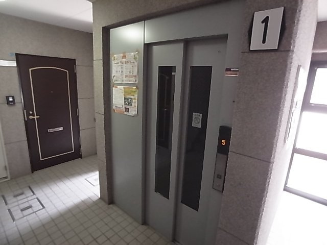 神戸市兵庫区大開通３丁目の賃貸マンション