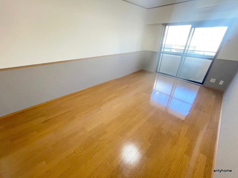 ヴェローナ1の洋室