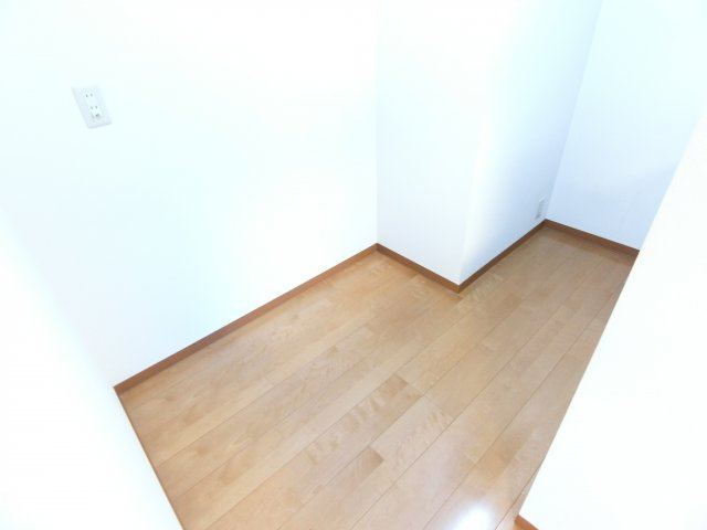 アプローズ狭山のキッチン|同物件別部屋