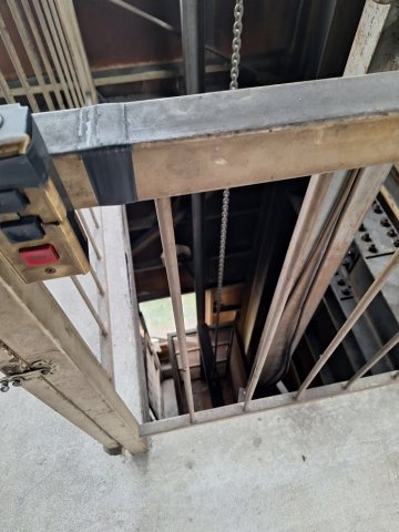 三条市北入蔵　工場・他の設備|昇降機
