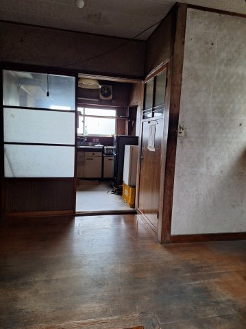 三条市北入蔵　工場・他の内装|居宅部分