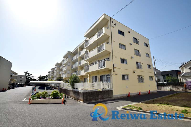 湘南ハイムFW棟の外観