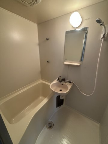 ハイツ木曽路　A