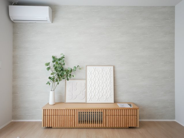 ピークス山の田中央の居間・リビング