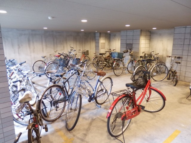 ルーブル蒲田参番館のその他共用部分|屋根付き無料駐輪場　