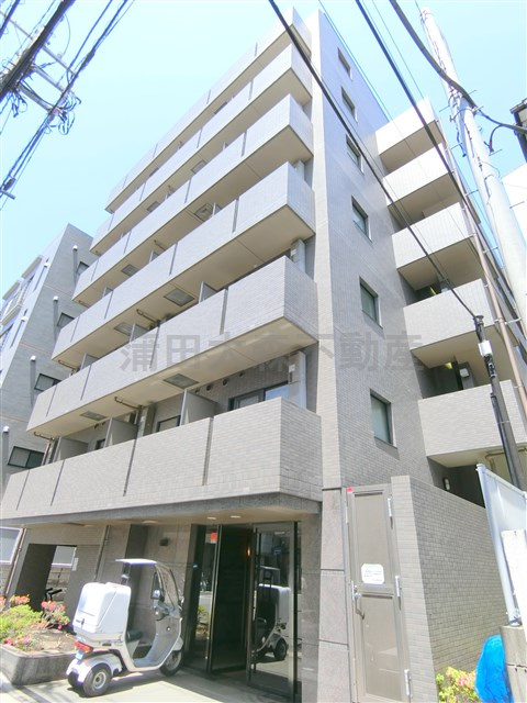 ルーブル蒲田参番館の外観