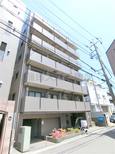 ルーブル蒲田参番館の外観