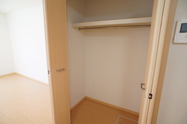 【収納】 | サンハイツ北六甲参番館 | 専用の収納スペースです