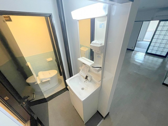 淀川チェリーハイツの独立洗面台