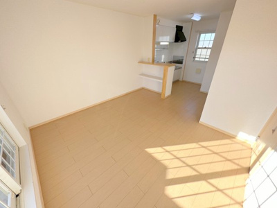 【居間・リビング】 | サニーレジデンス