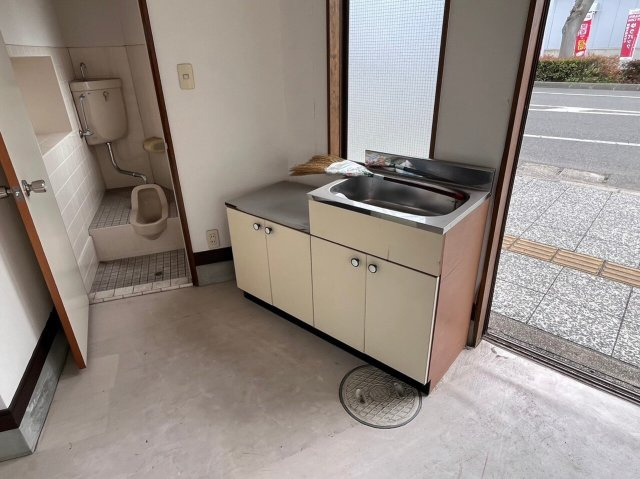 西条市大町1757-1のキッチン