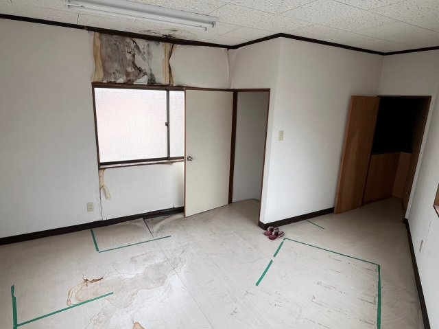 西条市大町1757-1の内装