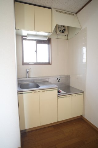 【キッチン】 | グレイスエミネンス | ガスコンロは、入居決定後に大家さんがプレゼント！！