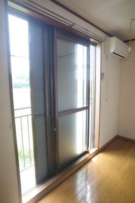 【その他】 | グレイスエミネンス | 雨戸で台風や、長期外出の時も安心を。