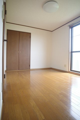 【居間・リビング】 | グレイスエミネンス | 横長のお部屋でお部屋使いが上手にできる！