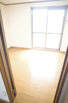 【居間・リビング】 | グレイスエミネンス | 目の前は高い建物が無いので、眺めが良いのです！