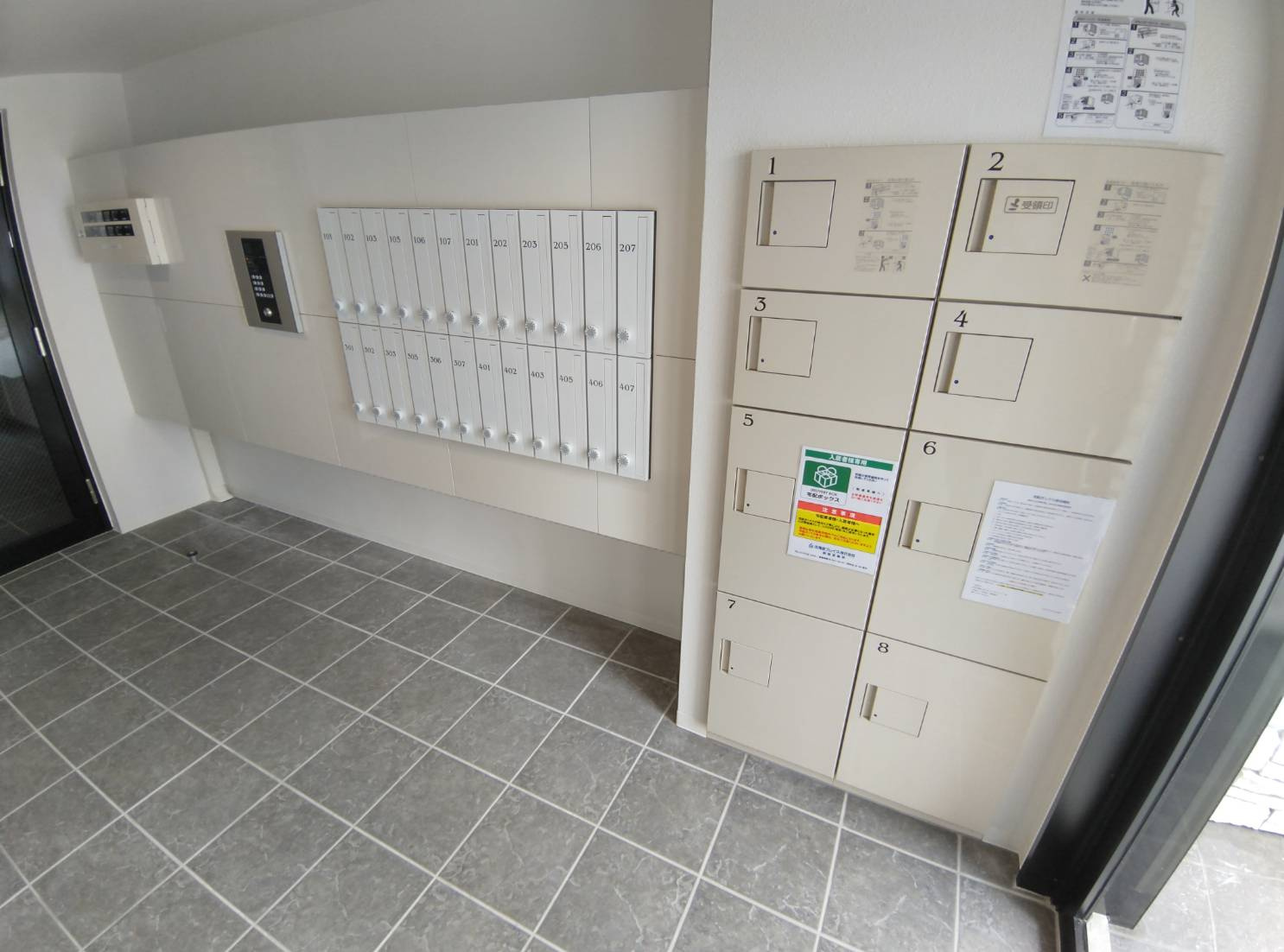 Grace Tiaraのロビー