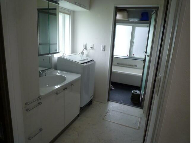 八代市沖町（八代駅）平屋建3LDKの独立洗面台