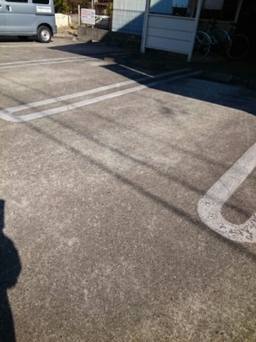 シャンポールドエルの駐車場