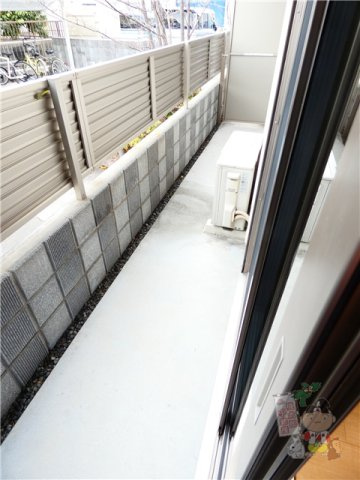 カリーノテラスのバルコニー