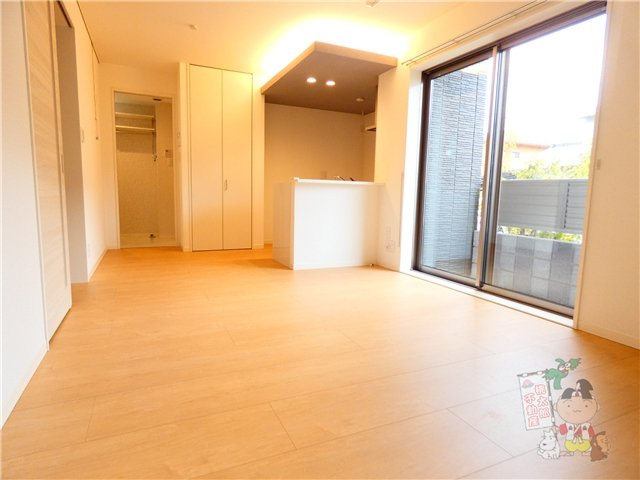 カリーノテラスの居間・リビング