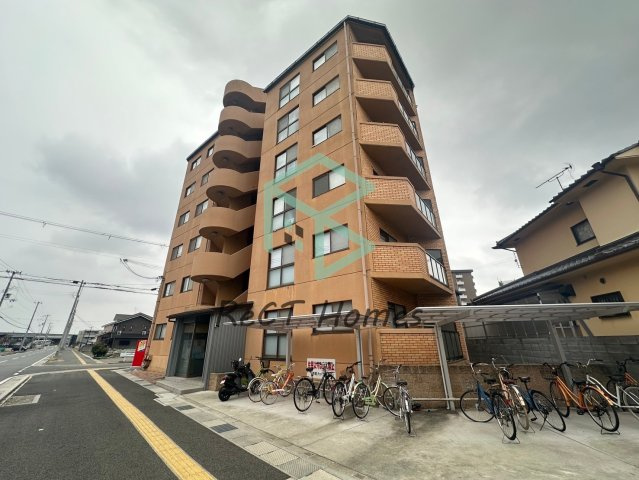 ヤマエハイツの外観