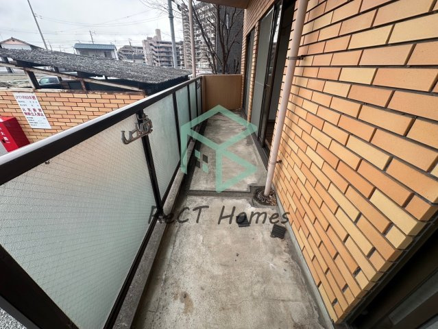 ヤマエハイツのバルコニー