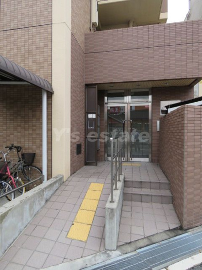 【エントランス】 | グランディールシャトー