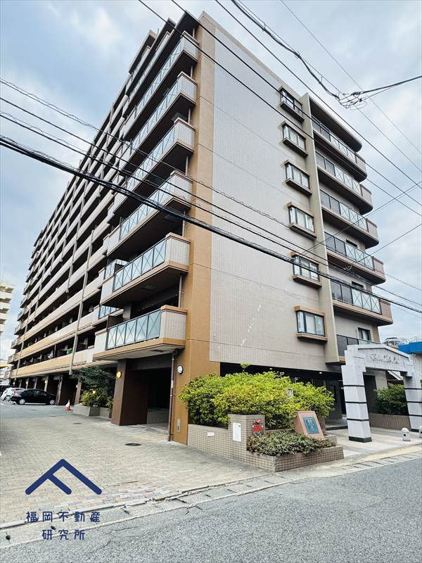 アンピール空港西