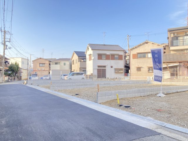 FreeLife下坂部Ⅵ　5号地の前面道路含む現地写真